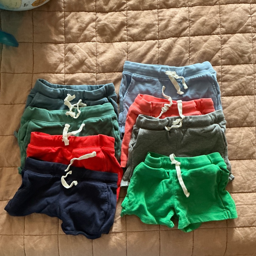Primary Track Shorts, set of 8, size 4-5y